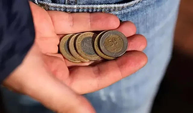 TÜİK: Göreli yoksulluk oranı 0,6 puan azaldı