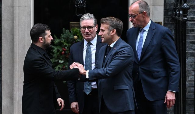 Zelenskiy, barış görüşmeleri için AB liderleri ve NATO ile buluştu