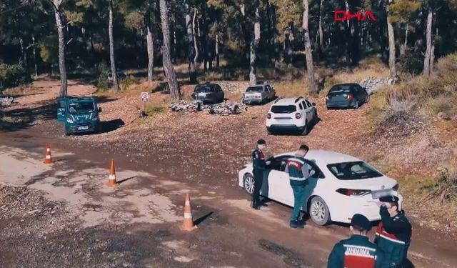 15 ilde göçmen kaçakçılığı operasyonu: 50 kişi tutuklandı