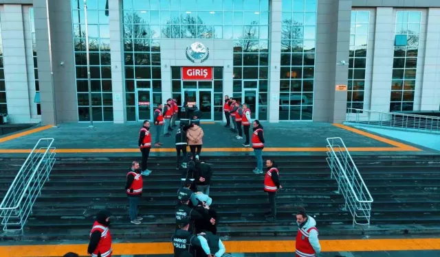 Helikopter destekli uyuşturucu operasyonu; 16 tutuklama