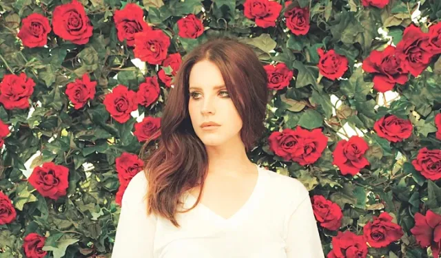 Lana Del Rey beklenen yeni albümü için tarih verdi