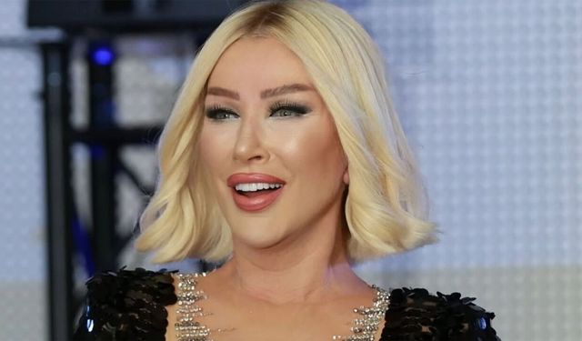 Seda Sayan dünyanın en yakışıklı erkeğini açıkladı