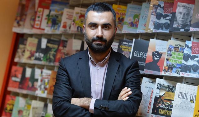 Gözaltına alınan gazeteci Alican Uludağ adliyeye sevk edildi