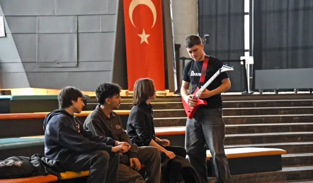 Bursa Osmangazi'de genç yeteneklere müzik desteği