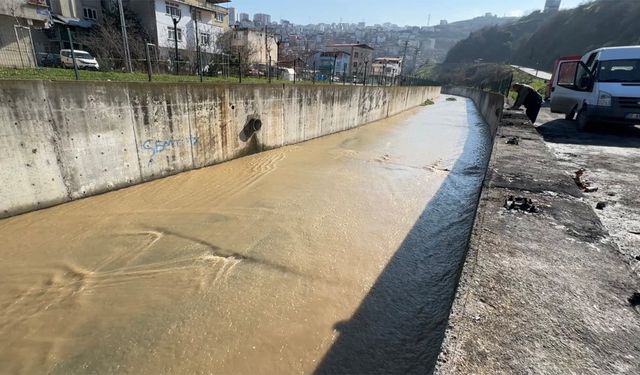 Derede erkek cesedi bulundu