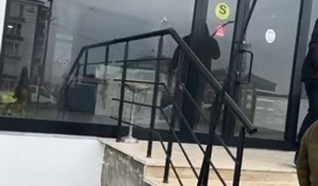 Emlak ofisine silahlı saldırı