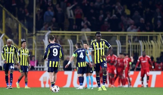Kadıköy’de kayıp gece | Fenerbahçe 0-3 Nottingham Forest