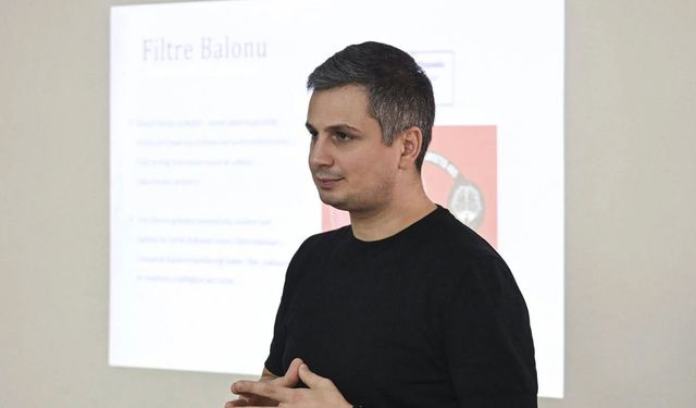 Uyuşturucu soruşturmasında adı geçen Furkan Torlak, Akın Gürlek'in basın müşaviri oldu