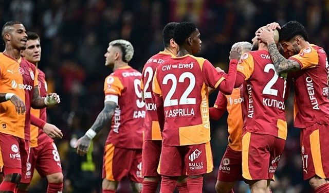 Yapay zeka 10 bin kez simüle etti! İşte Galatasaray'ın tur şansı