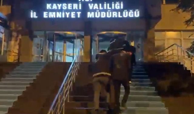 Kayseri'de 1,2 kilo uyuşturucu ile yakalanan 3 şüpheli tutuklandı