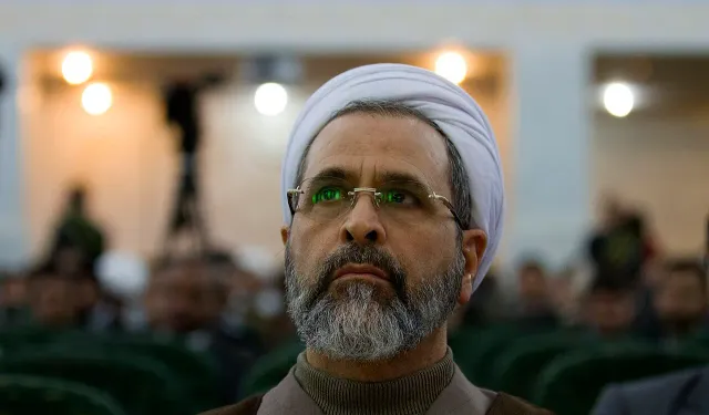 Hamaney'in yerine gelen Alireza Arafi kimdir?