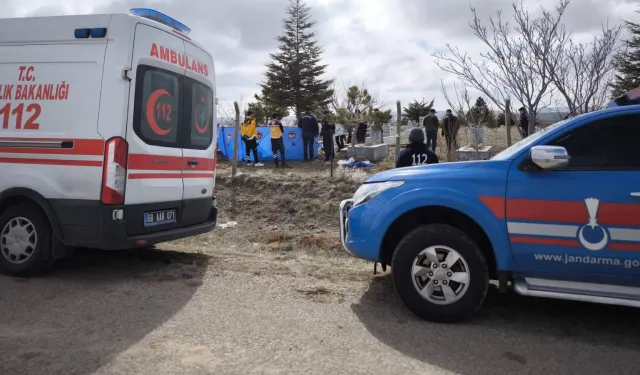 Bayram günü kadın cinayeti: Evli olduğu kadını mezarlıkta öldürdü!