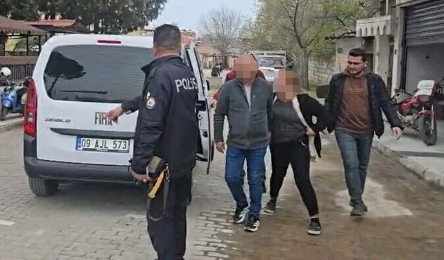 Bayram alışverişindeki kadının altın ve paralarını çalan karı-koca tutuklandı!