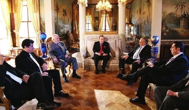 'Baron'un yalısı satışa çıktı! Yüzde 15 hissesine 170 milyon TL isteniyor!