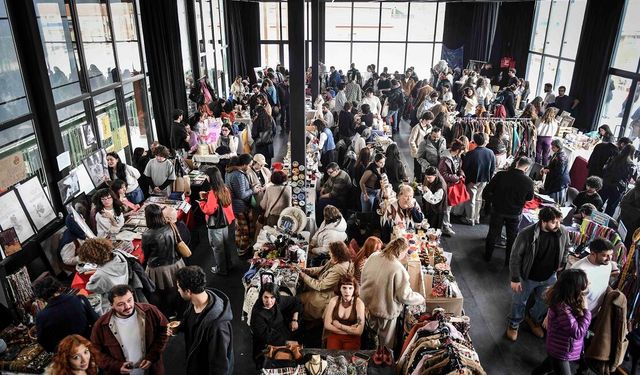 Kültür ve sanatın yeni adresi: Esat Hâl, Tasarım Pazarıyla canlandı