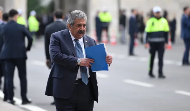 MHP’li Feti Yıldız’dan avukatlar gününde dikkat çeken ‘adalet’ mesajı