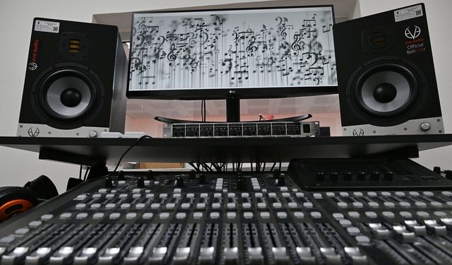 Stüdyo Senin projesiyle genç müzisyenlere ücretsiz destek