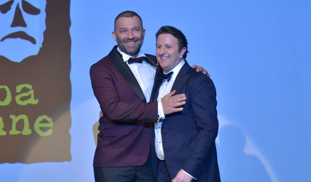 İlker Ayrık ve Şevket Çoruh, Dubai'de mahsur kaldı