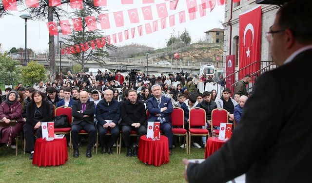 Keçiören Belediyesi’nden 'Bir Diriliştir Çanakkale' söyleşisi