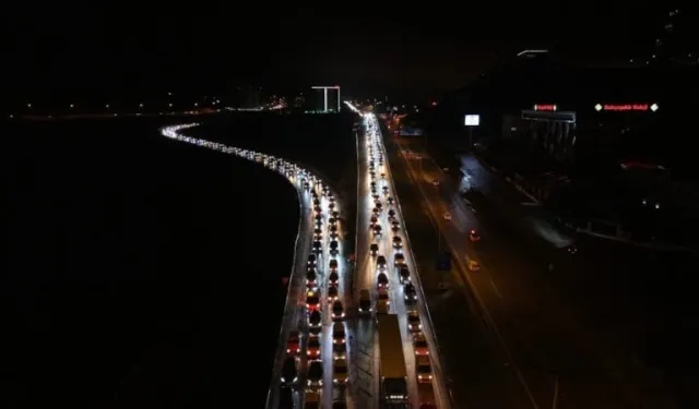 Kırıkkale'den bayramda 1.2 milyon araç geçti