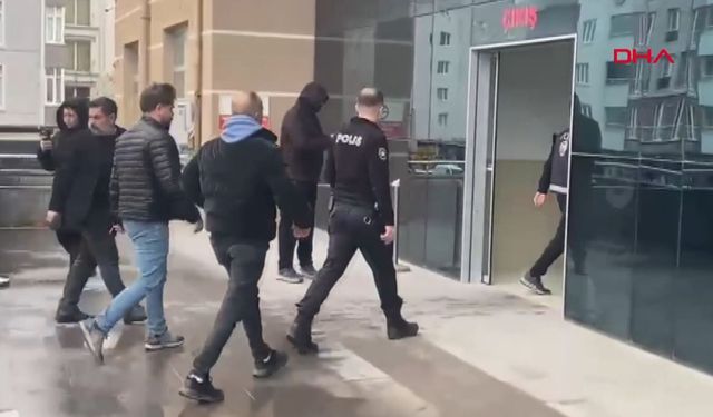 Banka hesabını kiraladığı kişilere ulaşamayınca arkadaşlarını kaçırıp darbettirdi