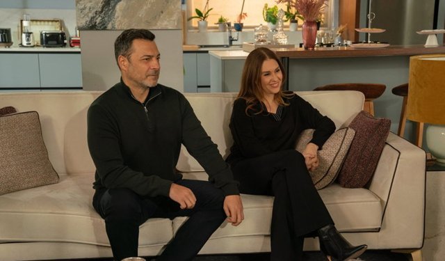 Kızılcık Şerbeti 128. Bölüm izle, Kızılcık Şerbeti 129. Bölüm fragmanı izle