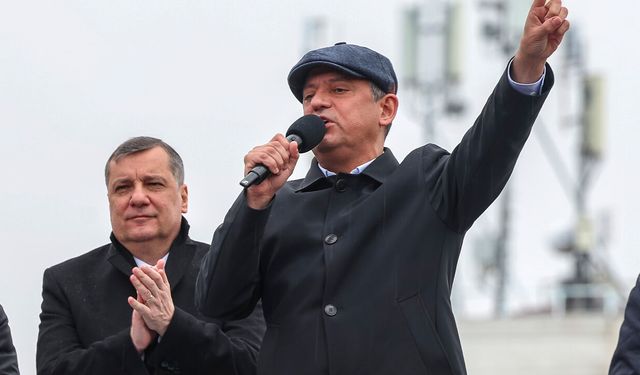 Özgür Özel’den Özkan Yalım’ın gözaltı görüntülerine tepki