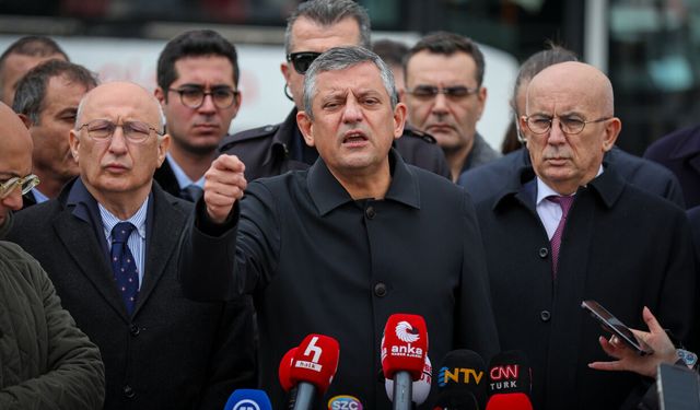 AK Parti’de iki görüş öne çıktı; Özgür Özel’in dokunulmazlığı kaldırılsın mı?