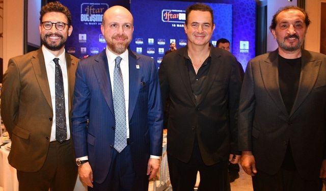 Bilal Erdoğan, Acun Ilıcalı ve ünlü şeflerle iftarda bir araya geldi