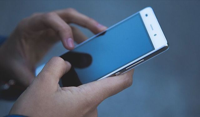 Yerli telefon geliyor: Türk Telekom ve ASELSAN imzayı attı!