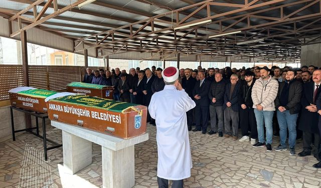 Ankara'daki kazada ölen 5 kişi, son yolculuklarına uğurlandı
