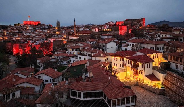 Tarihi dokuya uygun restorasyon: Ankara Kalesi’ne Gastronomi Merkezi geliyor