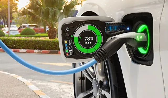Türkiye'de elektrikli araç şarjı ikiye katlandı