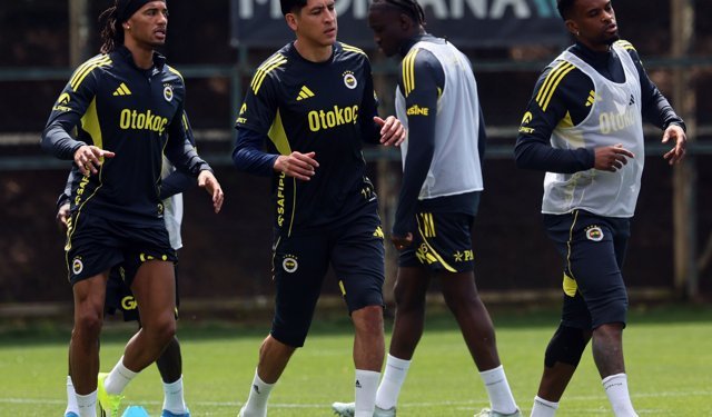 Fenerbahçe'de Alvarez haftalar sonra antrenmana çıktı