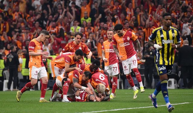 Galatasaray’dan ayrılacak iki isim belli oldu!