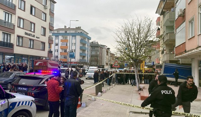 'Kokoreç kalmadı' diyen esnafı tüfekle başından vurdu!