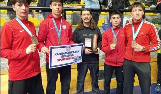 Kahramankazanlı karateciler Türkiye üçüncüsü oldu