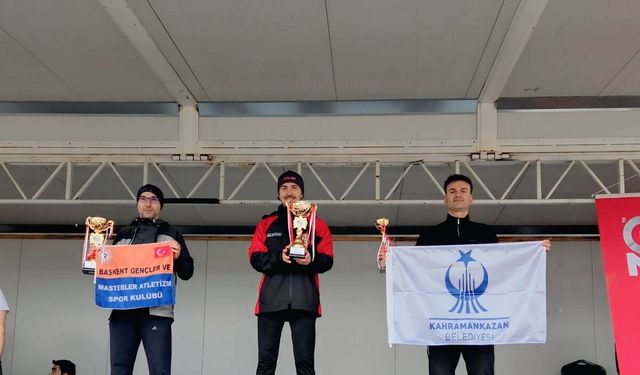 Kahramankazanlı sporcu Ankara’da kürsüye çıktı