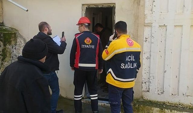 Cami tuvaletinde erkek cesedi bulundu