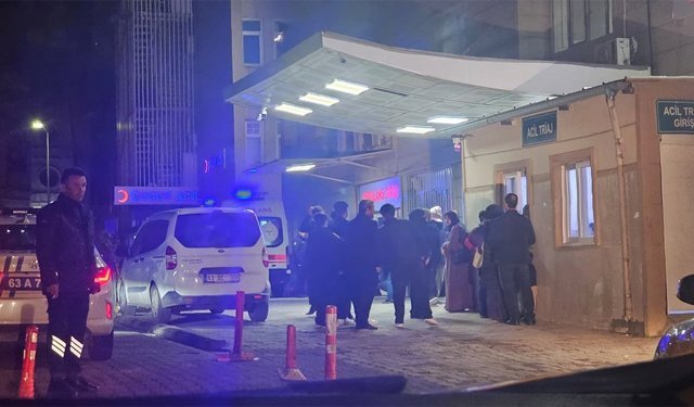 Şanlıurfa'da 20 yaşındaki genç sokak ortasında boğazından bıçaklanarak öldürüldü
