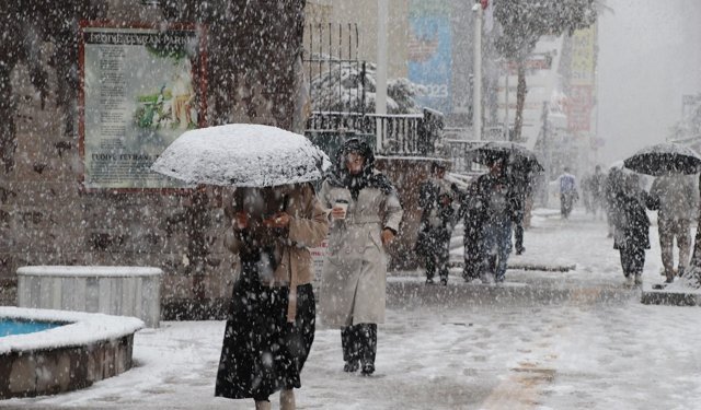 15 Nisan 2026 hava durumu: Meteoroloji’den cuma günü soğuk hava geliyor uyarısı!