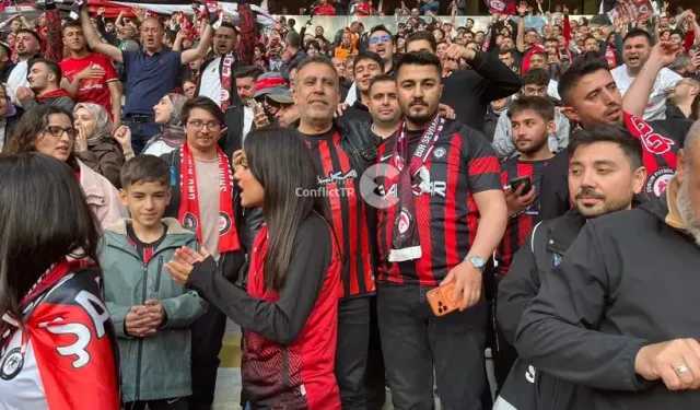 Hastaneden taburcu edilen Haluk Levent, Çorum FK formasıyla ortaya çıktı!