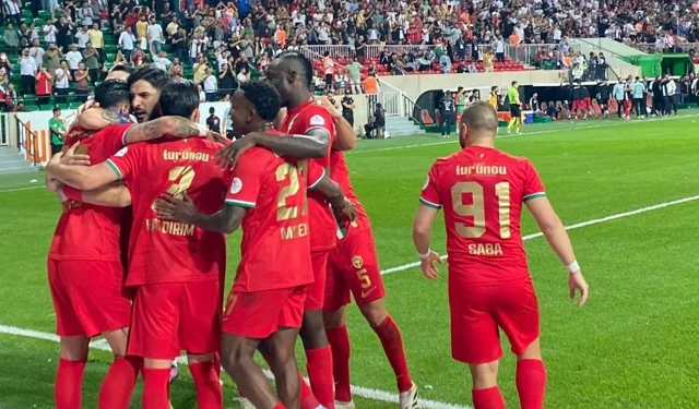 Şampiyon Amedspor: TFF, Galatasaray, Fenerbahçe ve Beşiktaş’tan tebrik mesajı