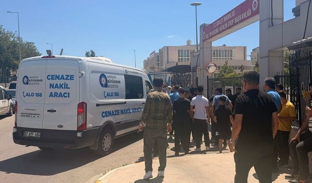 Bayramda 5 ilde trafik kazası: 3'ü çocuk 6 kişi hayatını kaybetti!