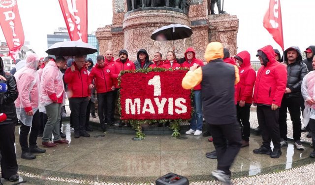DİSK, Taksim'de: 'Bu meydan, Türkiye işçi sınıfının hafızasıdır'