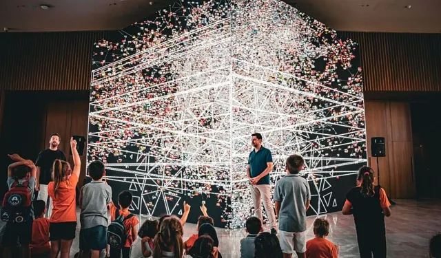 6. İstanbul Dijital Sanat Festivali AKM’de başlıyor