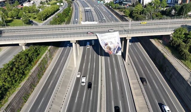 Burası İstanbul! Bayramın ikinci gününde de yollar boş kaldı