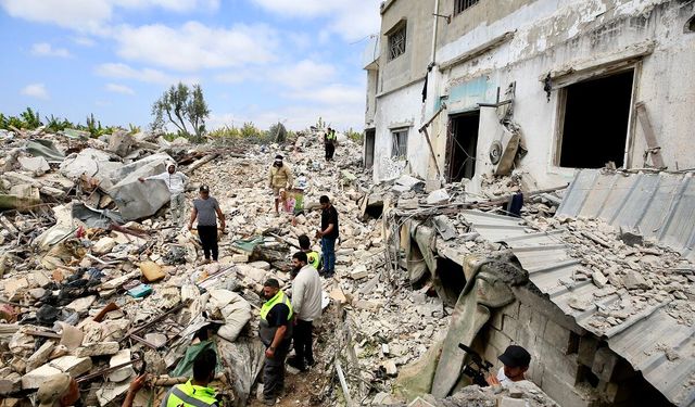İsrail'in Lübnan'a düzenlediği saldırılarda can kaybı 3 bin 324'e yükseldi