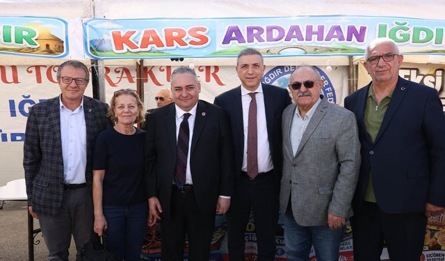 Mesut Özarslan, Yöresel Lezzetler Festivali'ni ziyaret etti