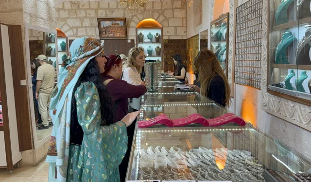 Midyat, 'Uzak Şehir' ile turizmde en yoğun dönemini yaşıyor